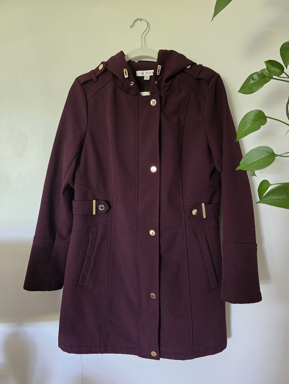 Via Spiga Size Medium Rich Burgundy Purple Jacket/Coat Leopard Lined Zip / Snap